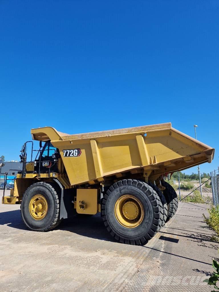 CAT 772G Camiőes dumper basculantes rígidos