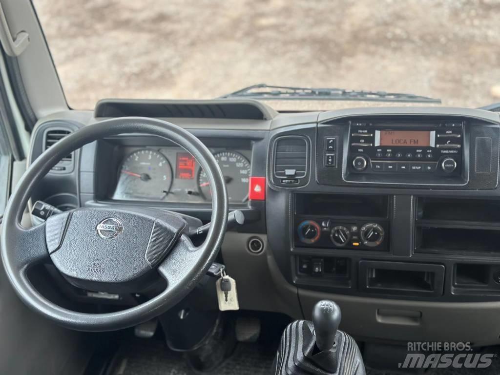Nissan NT 400 Pick up de caixa aberta