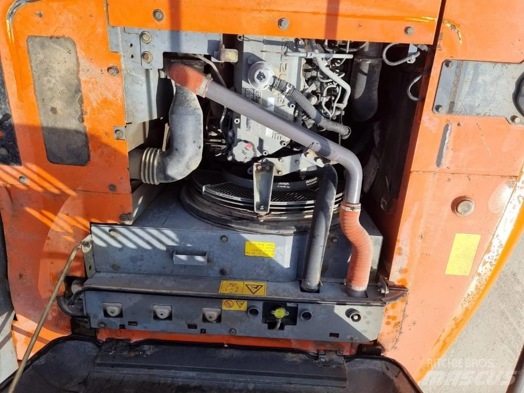 Hitachi ZX 210 LC-3 Escavadoras de rastos