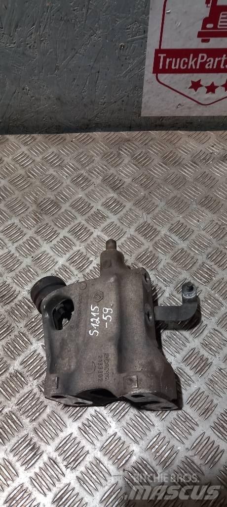 Scania R440  2133302 Cabines e interior