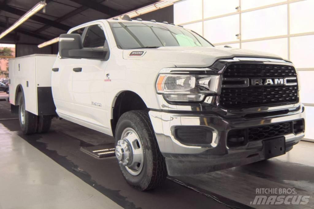 RAM 3500 SLT Pick up de caixa aberta