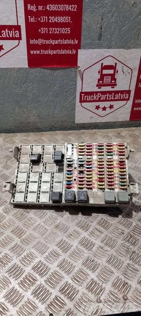 Scania G 440.   2096304 Electrónica