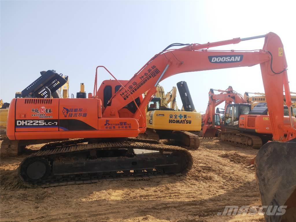 Doosan DH225LC-7 Escavadoras de rastos