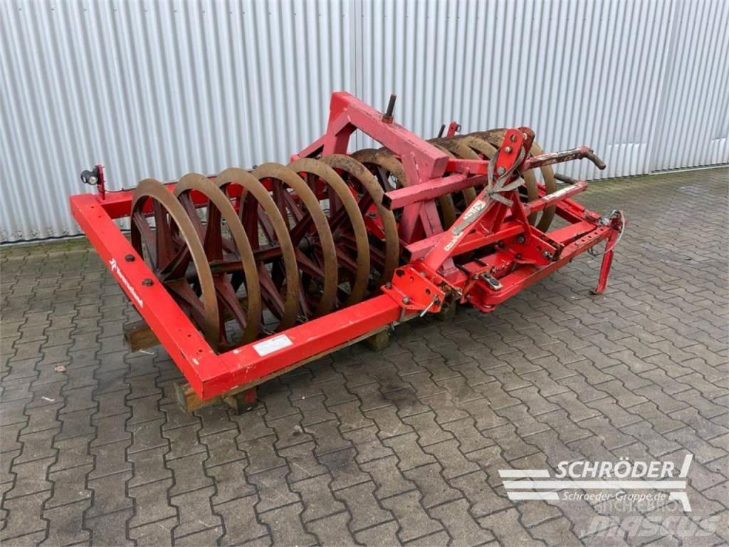 Kverneland 2,50 M Rolos agrícolas