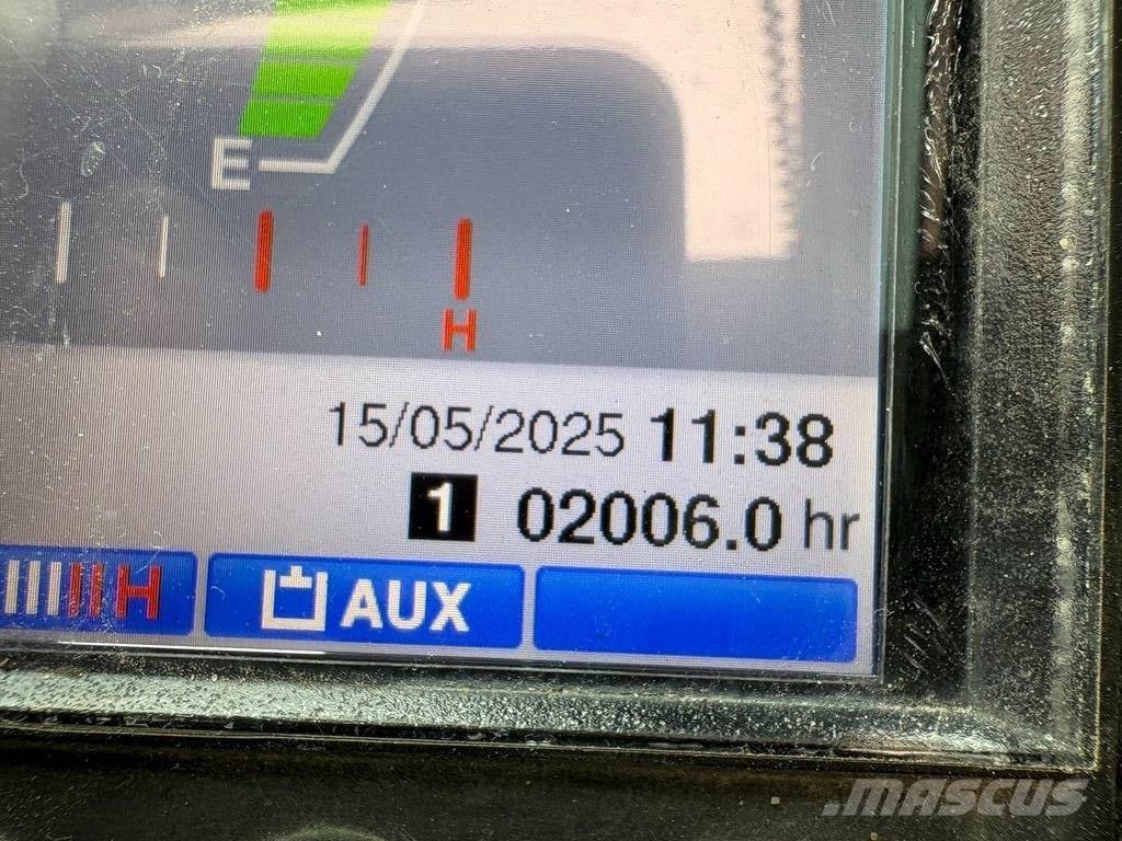 Takeuchi TB 240 Mini Escavadoras <7t