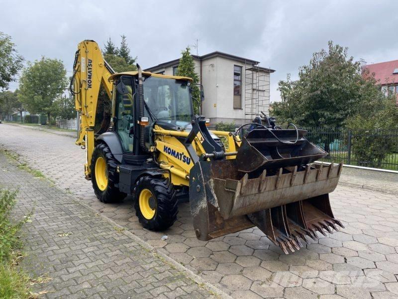 Komatsu WB 93 R-8 Retroescavadoras