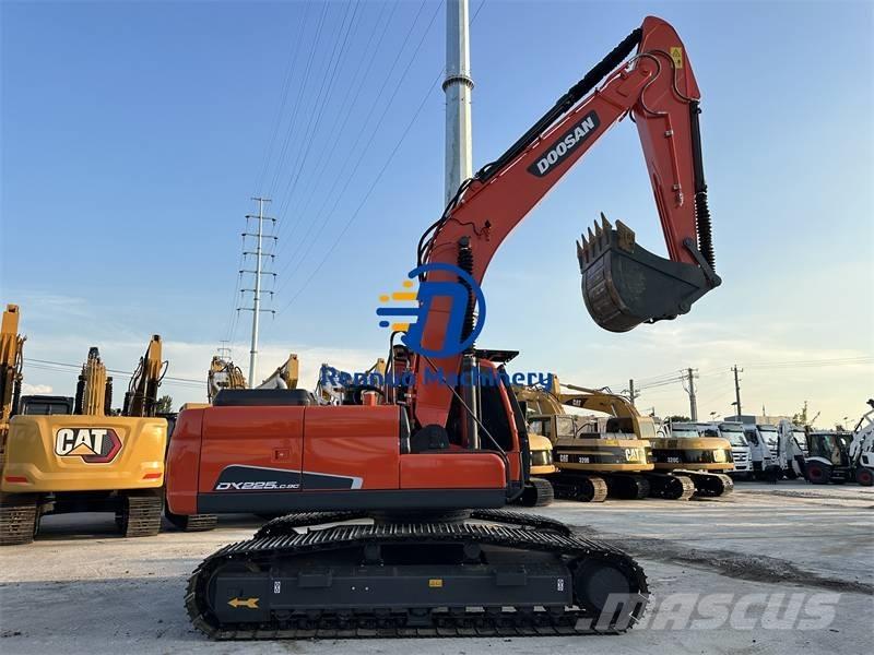 Doosan DX 225 LCA Escavadoras de rastos