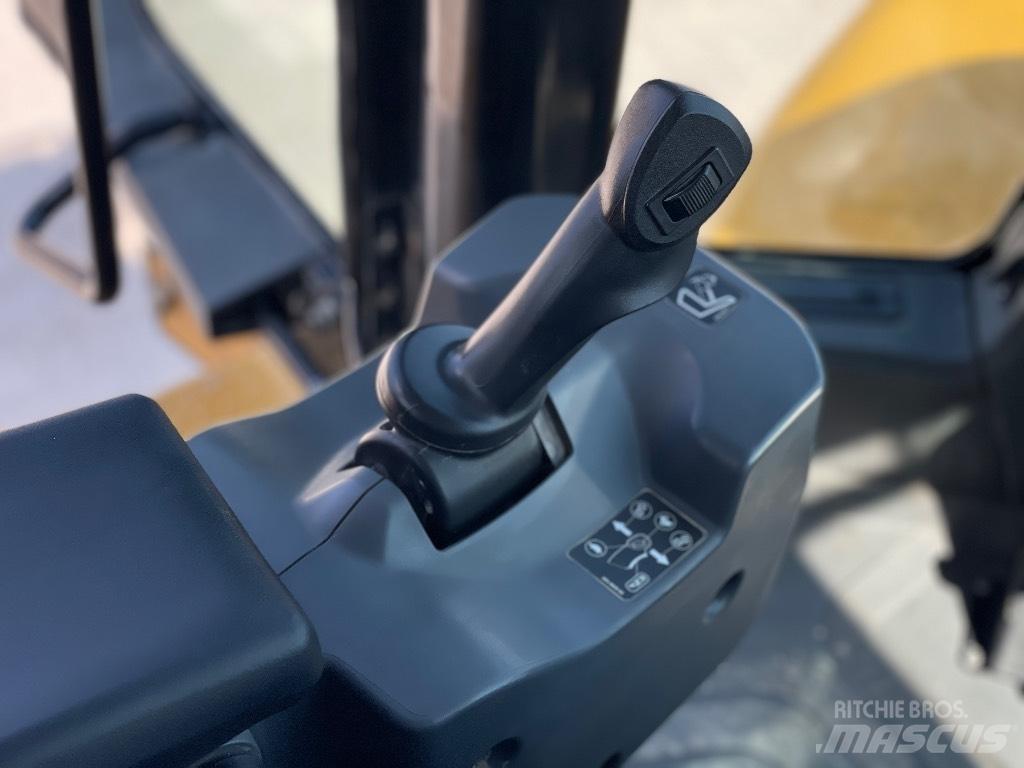 CAT 966M XE Pás carregadoras de rodas