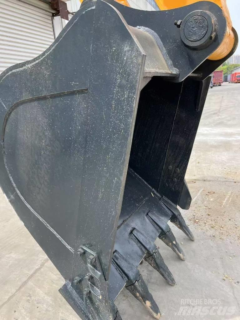Hyundai R305LC-9T Escavadoras de rastos