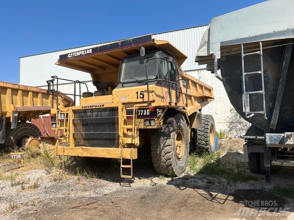 CAT 773 D Camiőes dumper basculantes rígidos