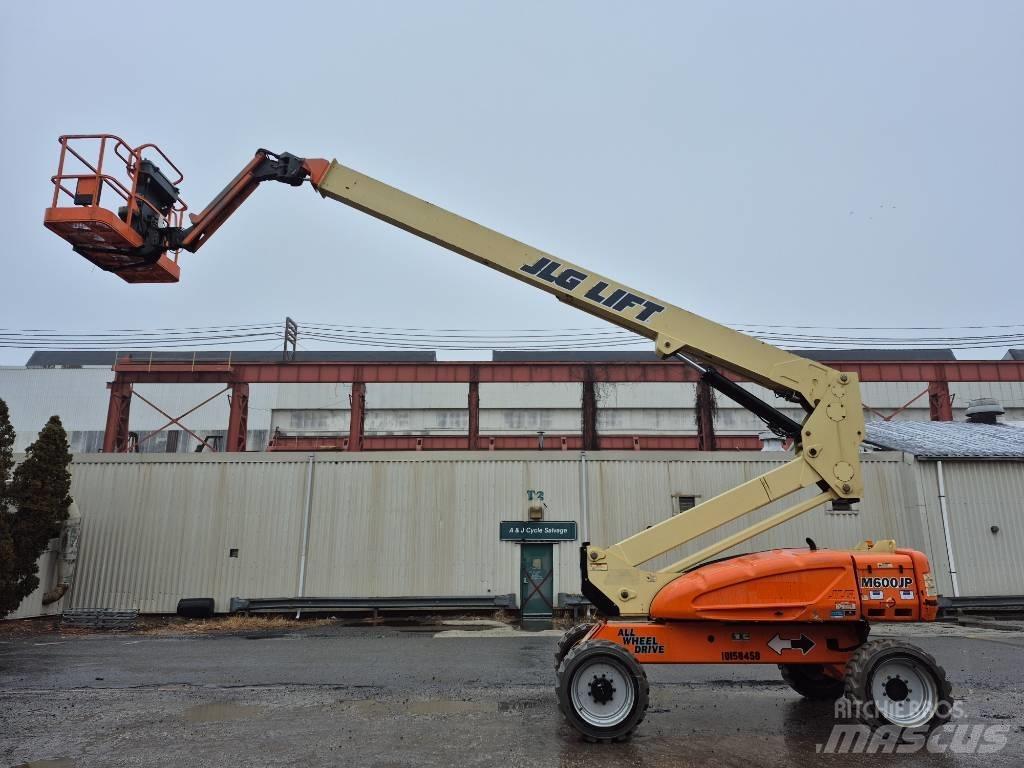 JLG M 600 JP Elevadores braços articulados
