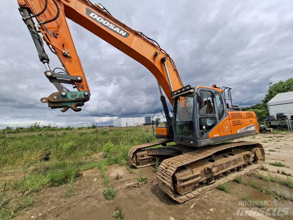 Doosan DX 300 LC-5 Escavadoras de rastos
