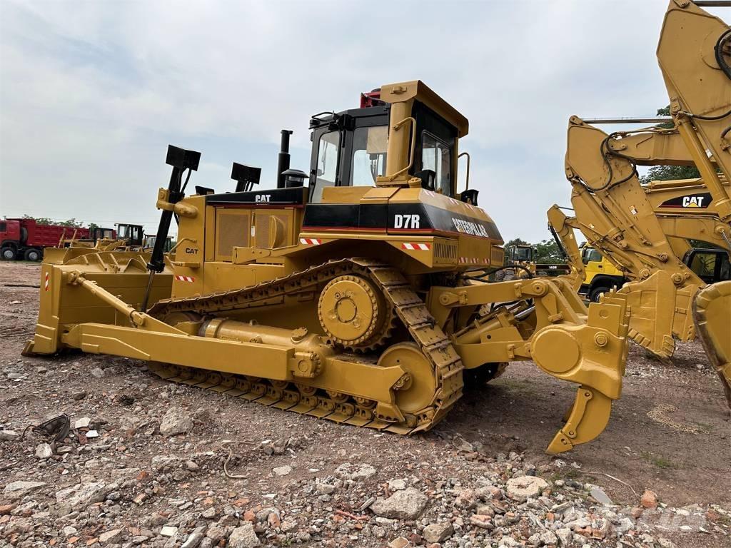 CAT D7R Dozers - Tratores rastos