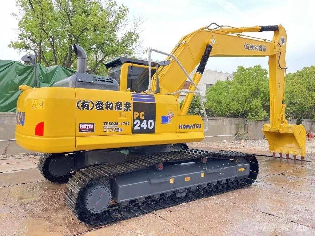 Komatsu PC 240LC-8 Escavadoras de rastos