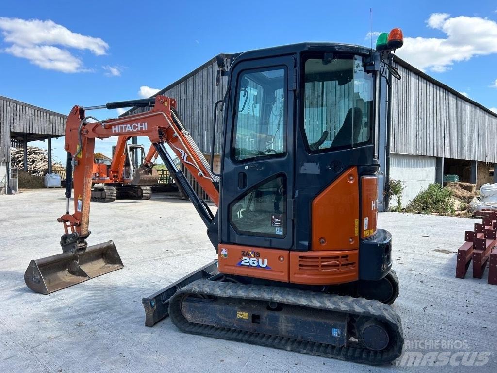 Hitachi ZX 26 U-6 Mini Escavadoras <7t