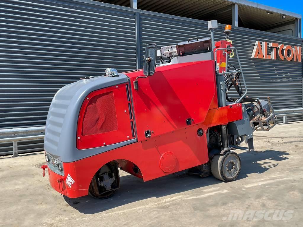 Wirtgen W 50 DC Fresadoras de asfalto