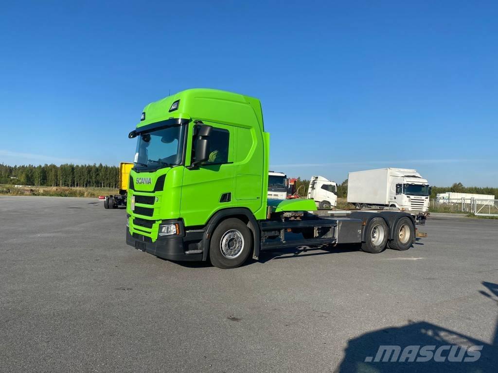 Scania R500 Camiões de chassis e cabine
