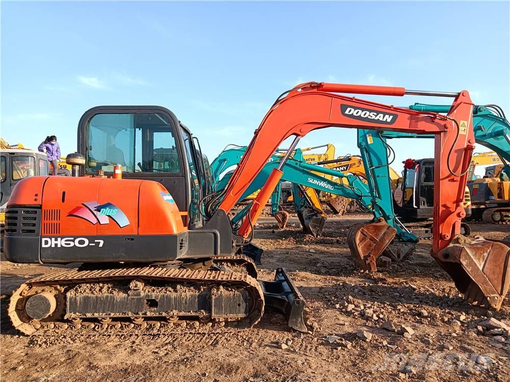 Doosan DH60-7 Mini Escavadoras <7t