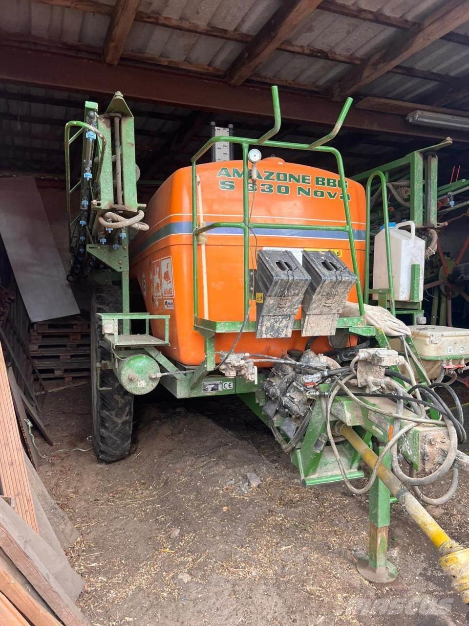 Amazone S330 Nova Pulverizadores rebocados