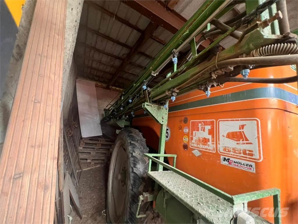 Amazone S330 Nova Pulverizadores rebocados