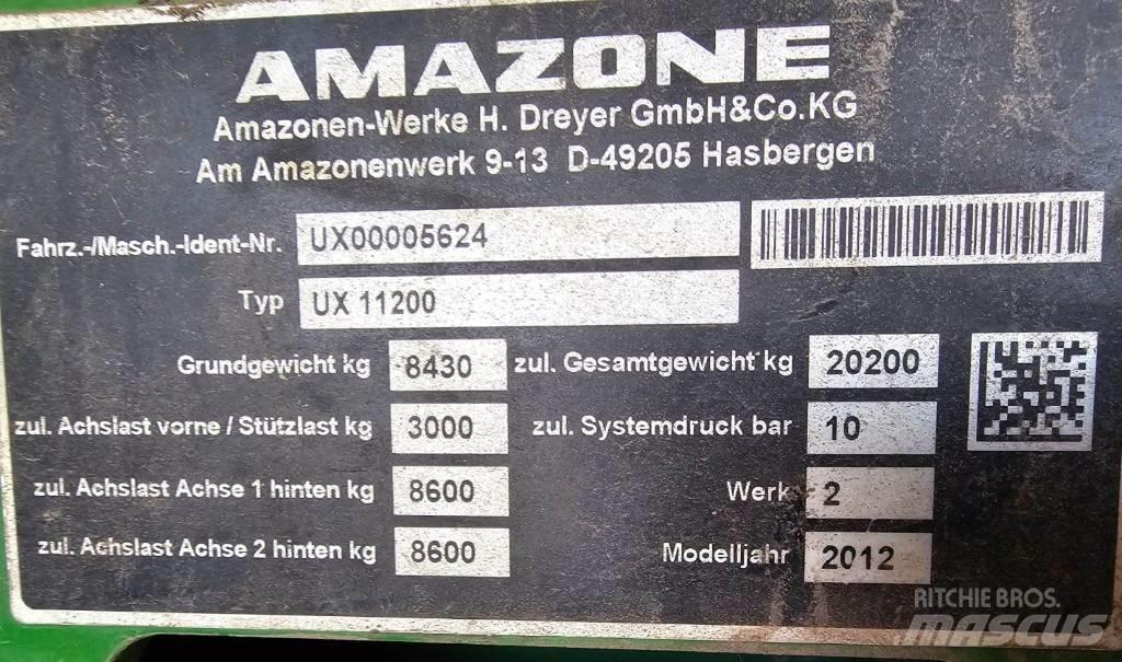 Amazone UX 11200 Pulverizadores rebocados