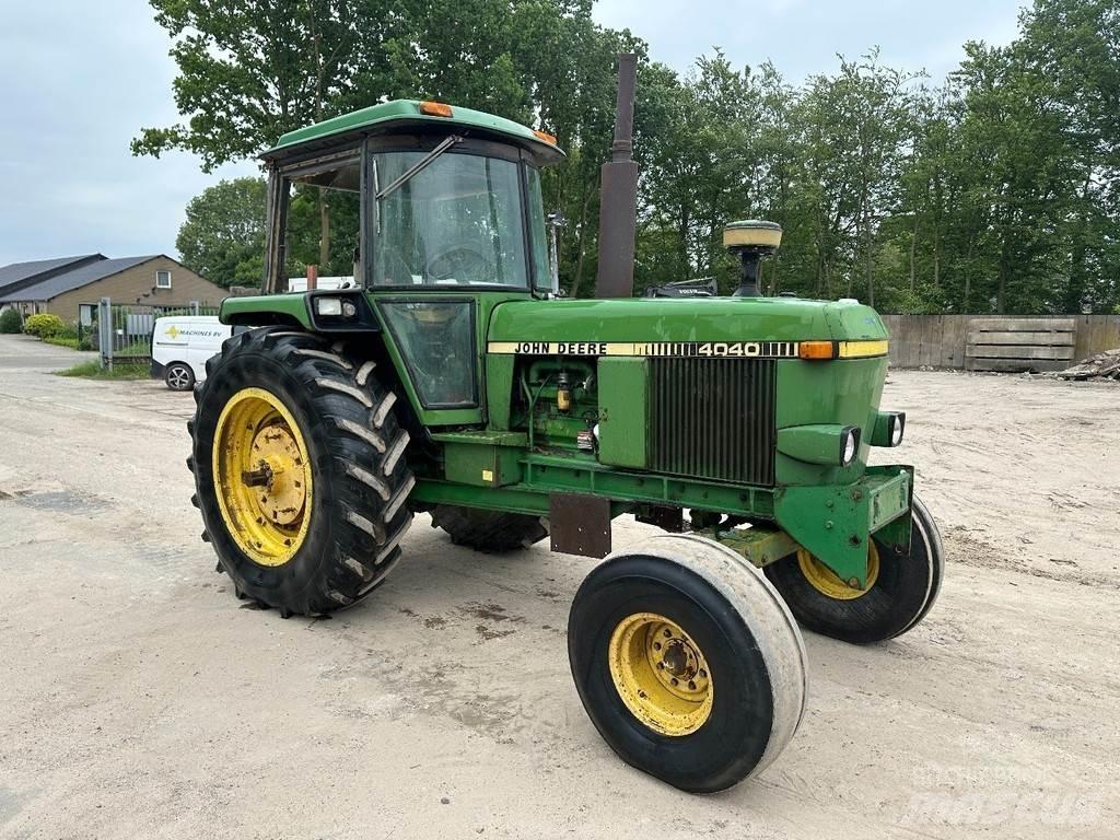 John Deere 4040 Tratores Agrícolas usados