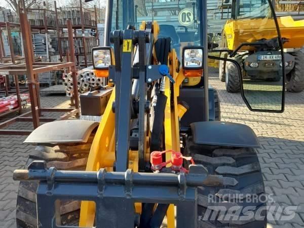 Schäffer 2430 SLT Carregadoras de direcção deslizante