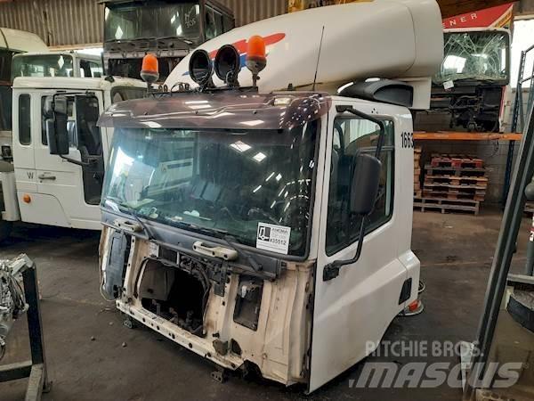 DAF CF75 DAYCAB Cabines e interior