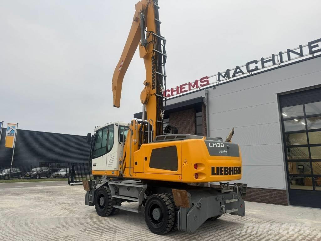 Liebherr LH 30 M Manipuladores de resíduos / indústria