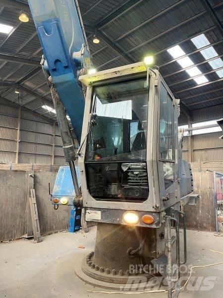 Fuchs AHL 831 D Manipuladores de resíduos / indústria