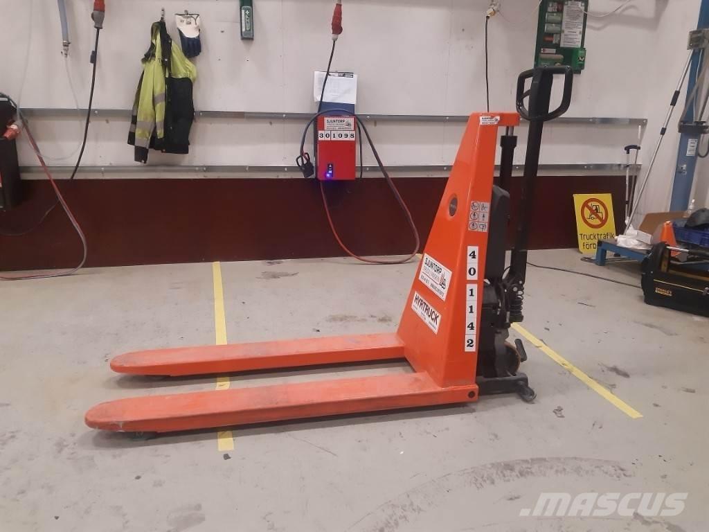 BT HHL100 Movimentadores manuais de palettes
