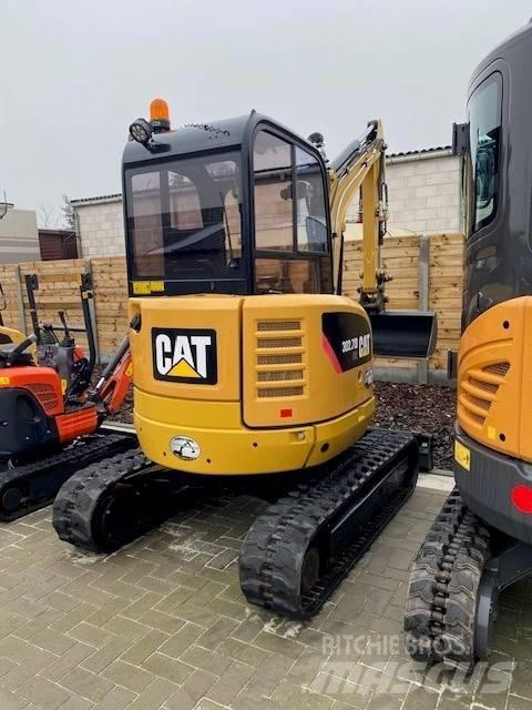 CAT 302.7 D CR Mini Escavadoras <7t