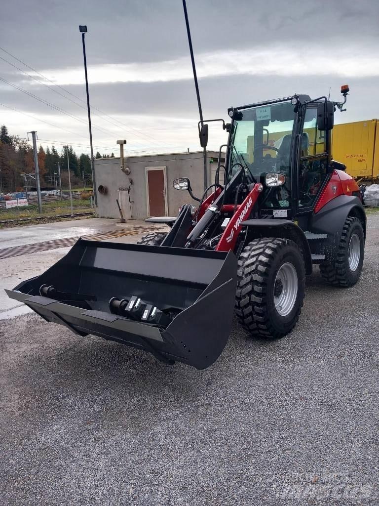 Yanmar V 7 Retroescavadoras