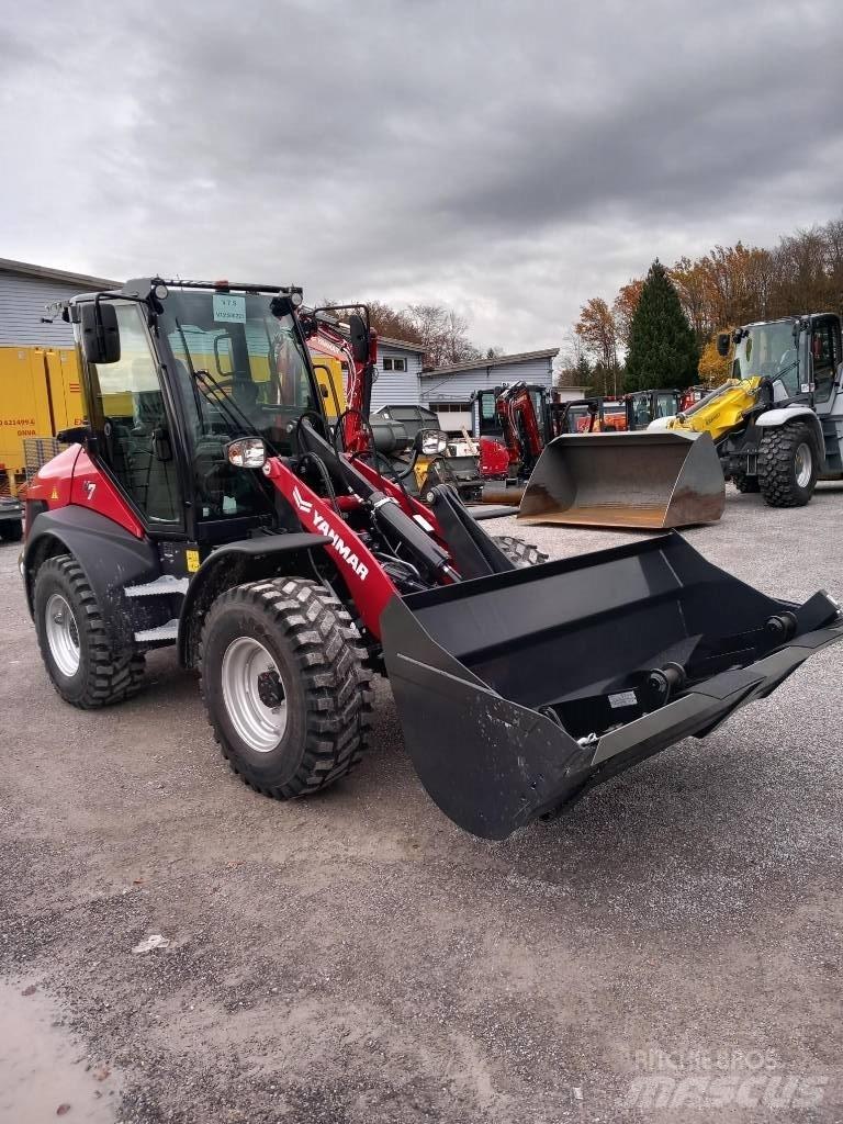 Yanmar V 7 Retroescavadoras