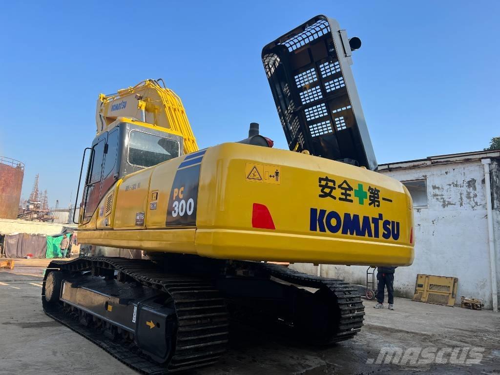 Komatsu PC300-7 Escavadoras de rastos