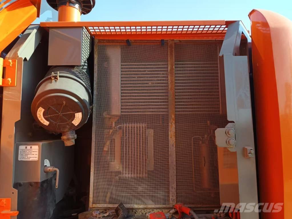 Hitachi ZX 130 Escavadoras de rastos