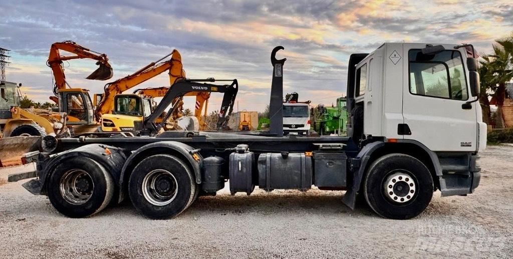 DAF 75.360 Camiões caixa desmontável com elevador de cabo