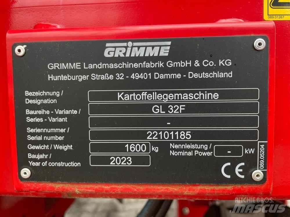 Grimme GL 32 F Semeadores de batatas