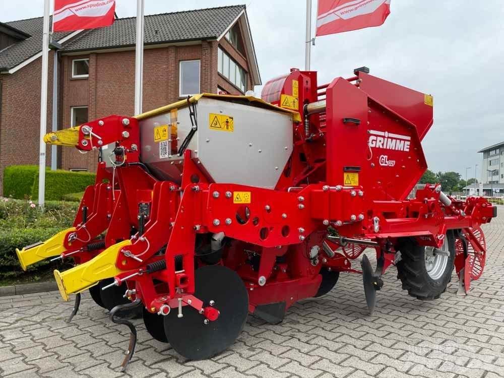 Grimme GL 32 F Semeadores de batatas