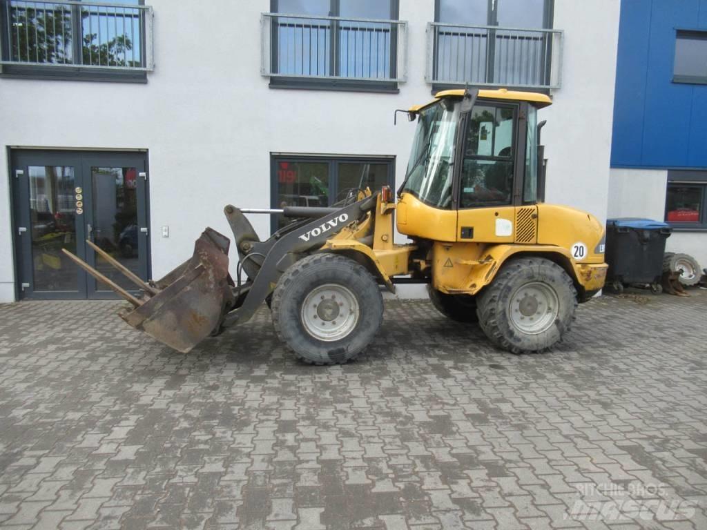 Volvo L 30 B Pás carregadoras de rodas