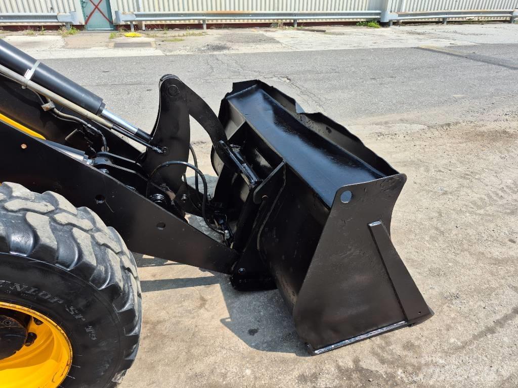 JCB 407 Pás carregadoras de rodas