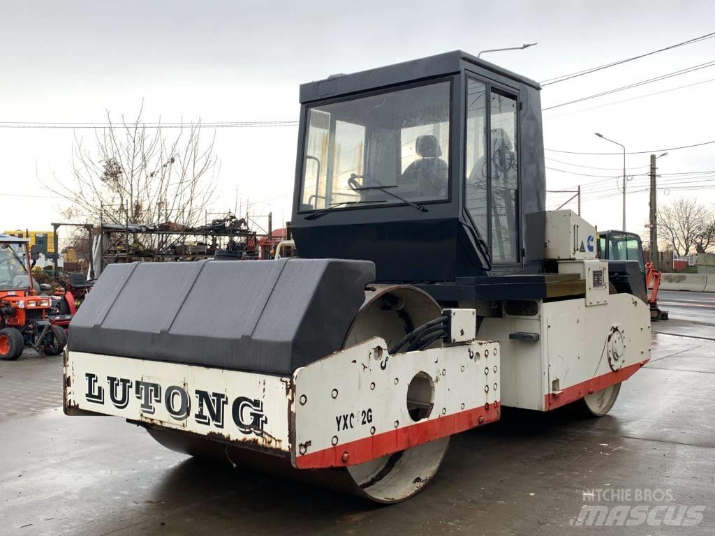 Lutong LTC12G Cilindros Compactadores tandem