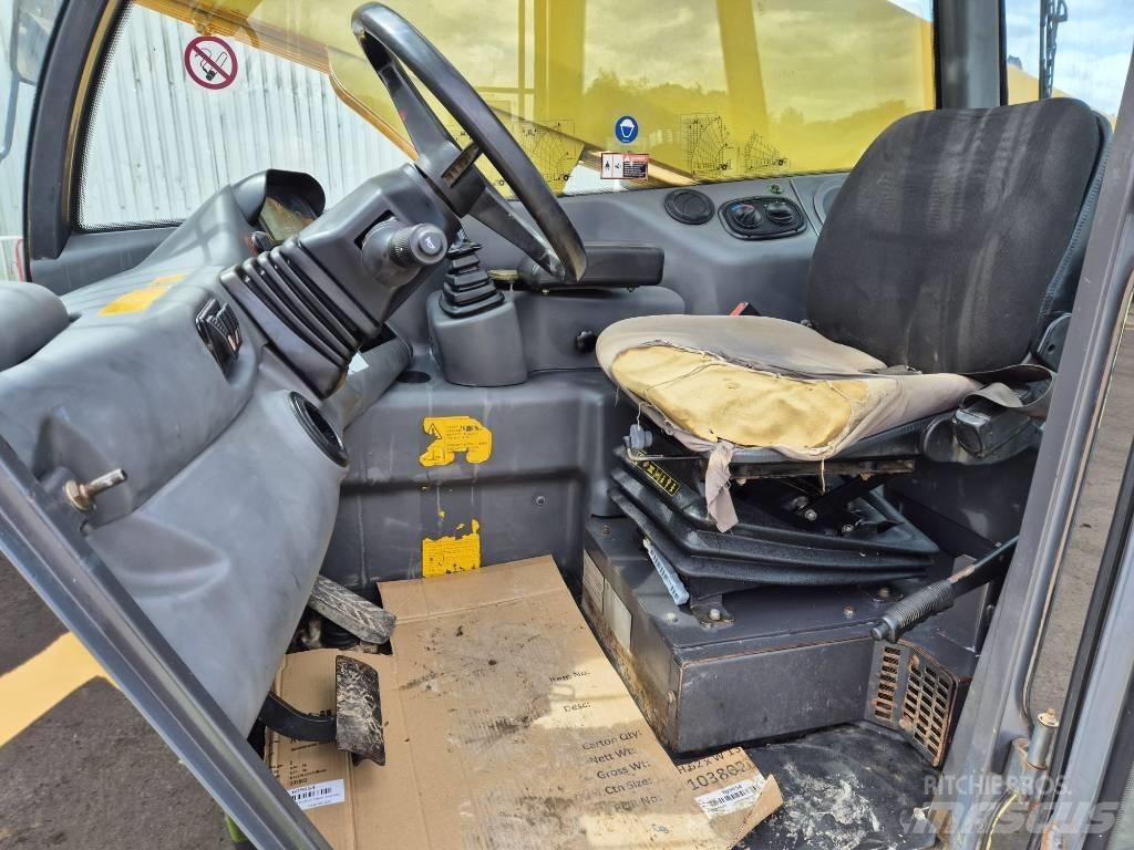New Holland LM 1333 Manipuladores telescópicos