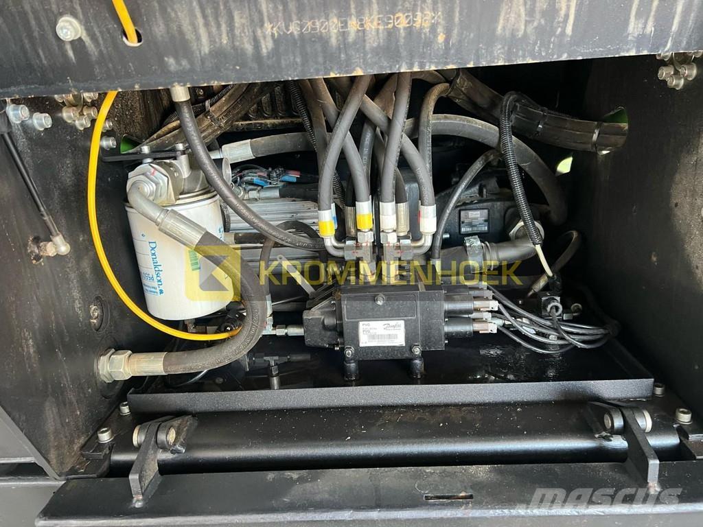 Kovaco Elise 900 Carregadoras de direcção deslizante