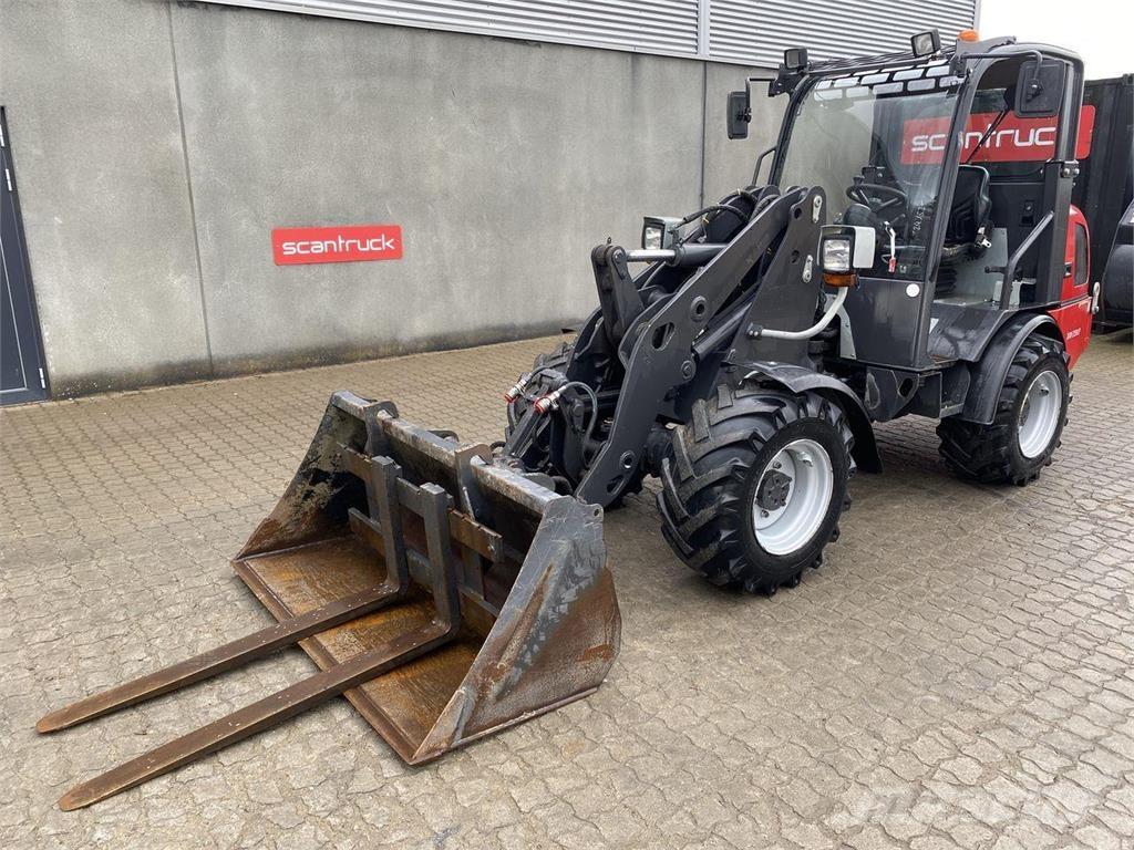 Weidemann 2070 Carregadora multifunções