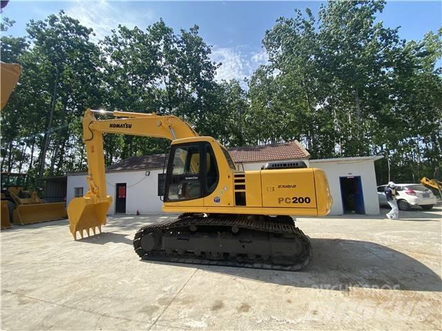 Komatsu PC200-6 Escavadoras de rastos