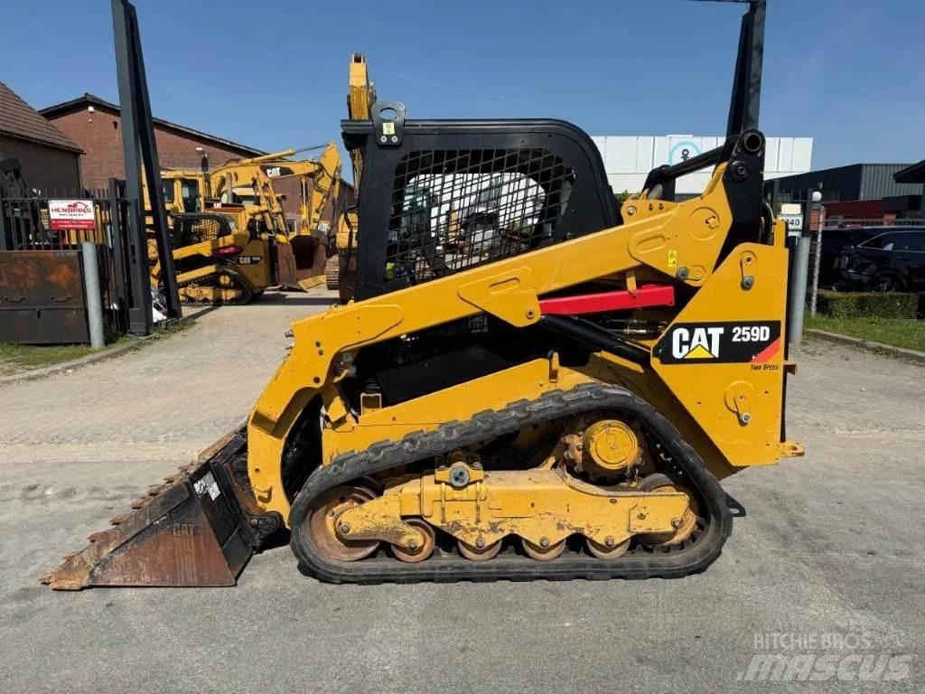 CAT 259D Carregadoras de direcção deslizante