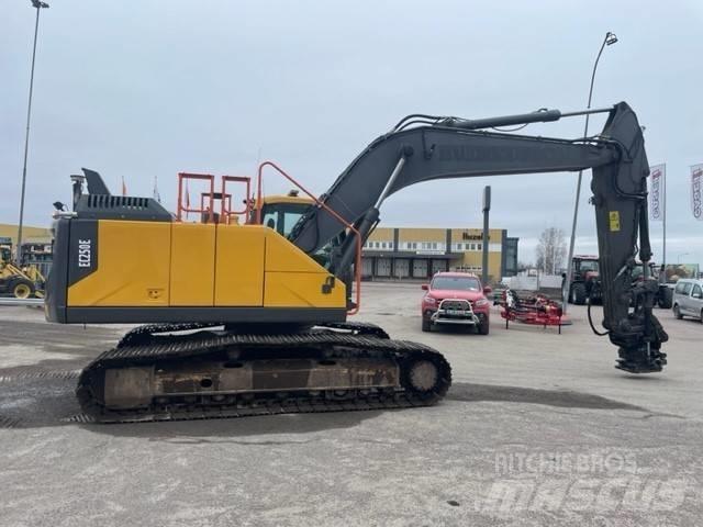 Volvo EC 250 EL Escavadoras de rastos