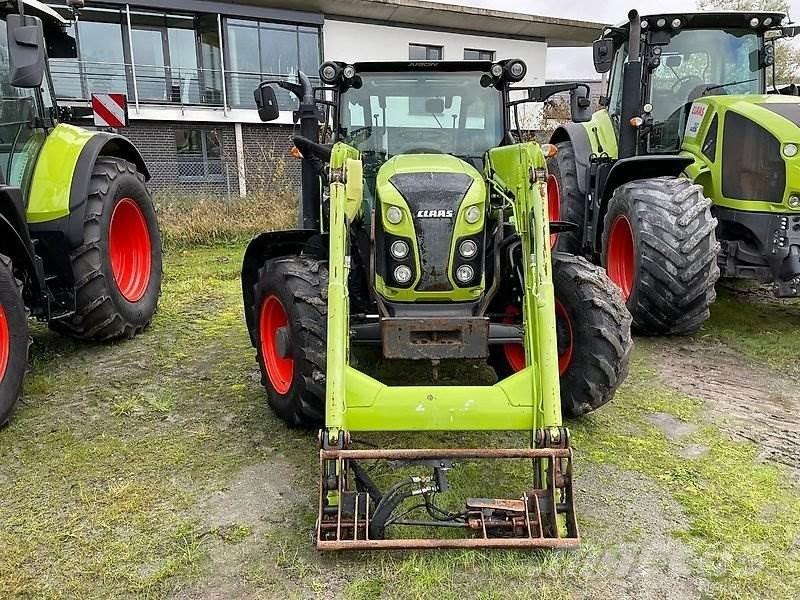 CLAAS Arion 420 Tratores Agrícolas usados
