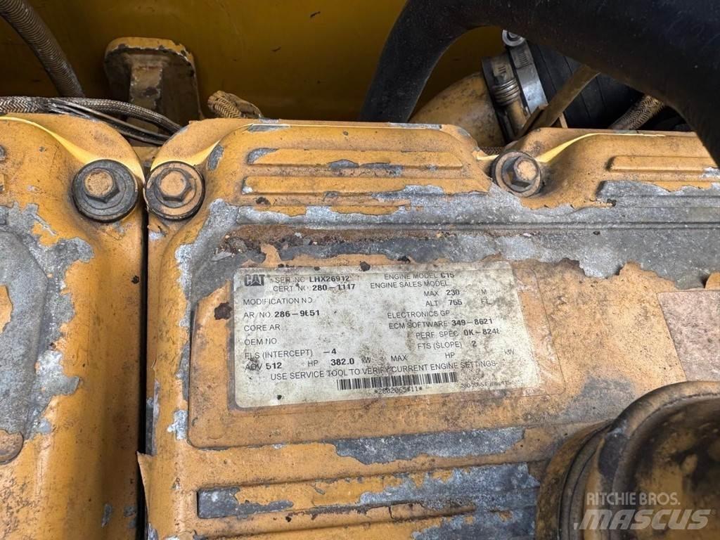 CAT 374DL Escavadoras de rastos